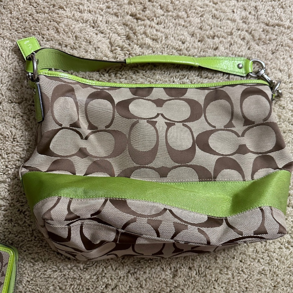 Coach purse and wallet